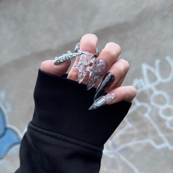 Custom press-on nails