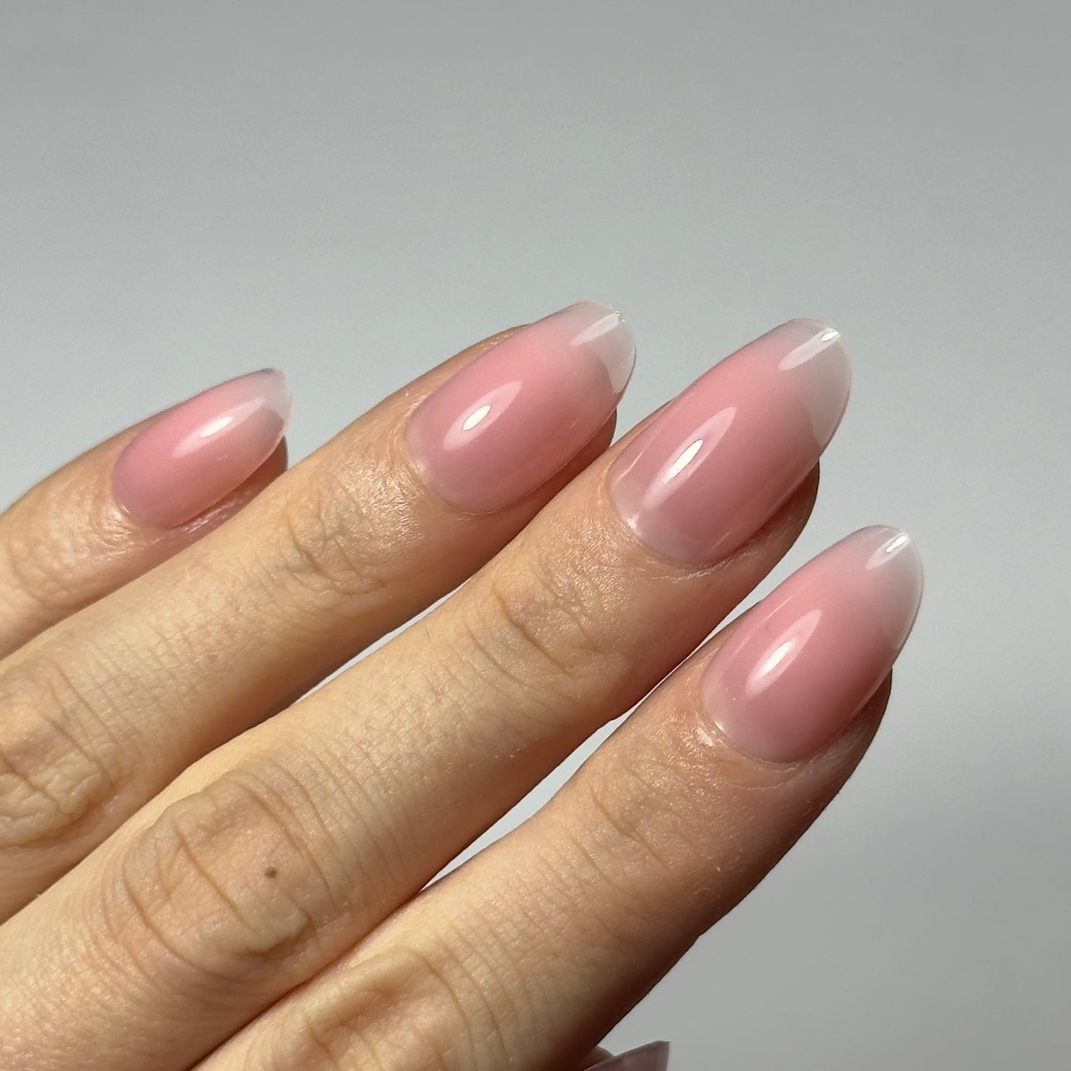 Soft Gel Real Natural - Rond court / ALL INCLUSIVE - MR CANDY NAILS