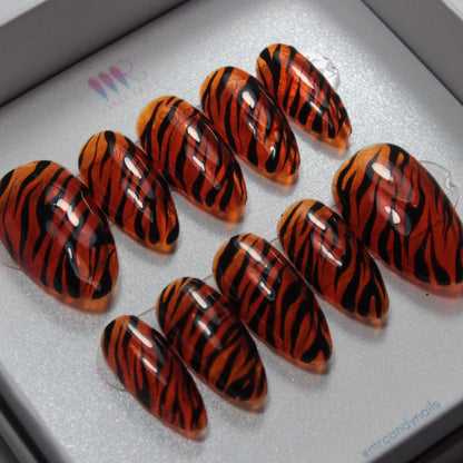 Tiger - MR CANDY NAILS