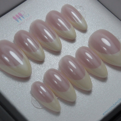 Vanilla Chrome French - MR CANDY NAILS