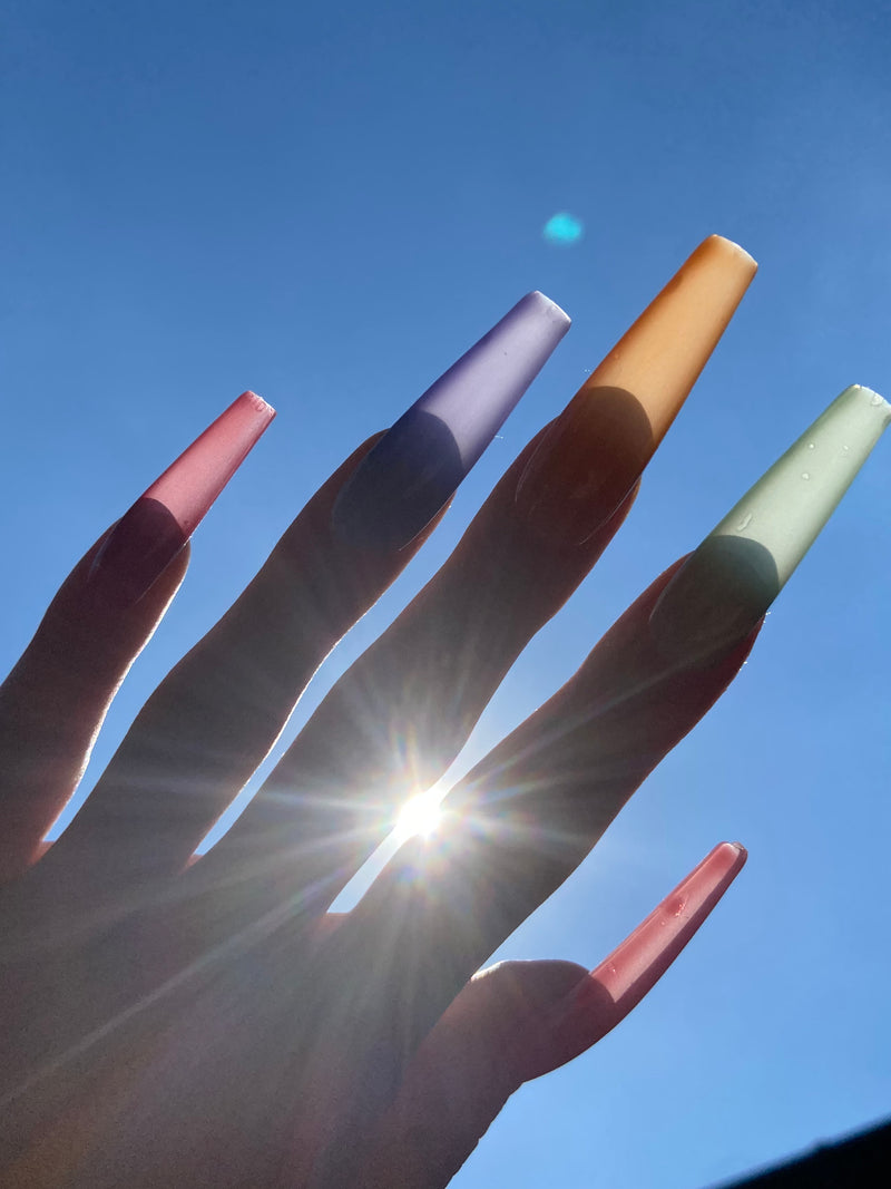 press on nails france pastel ongles transparents gelly
